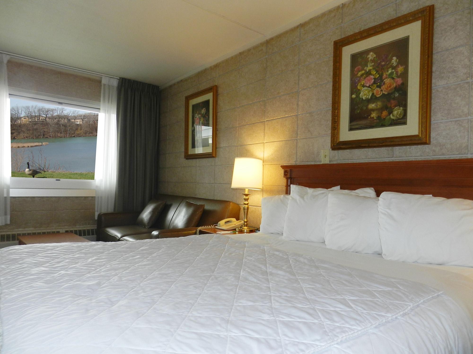 Capri Inn Saint Catharines ภายนอก รูปภาพ